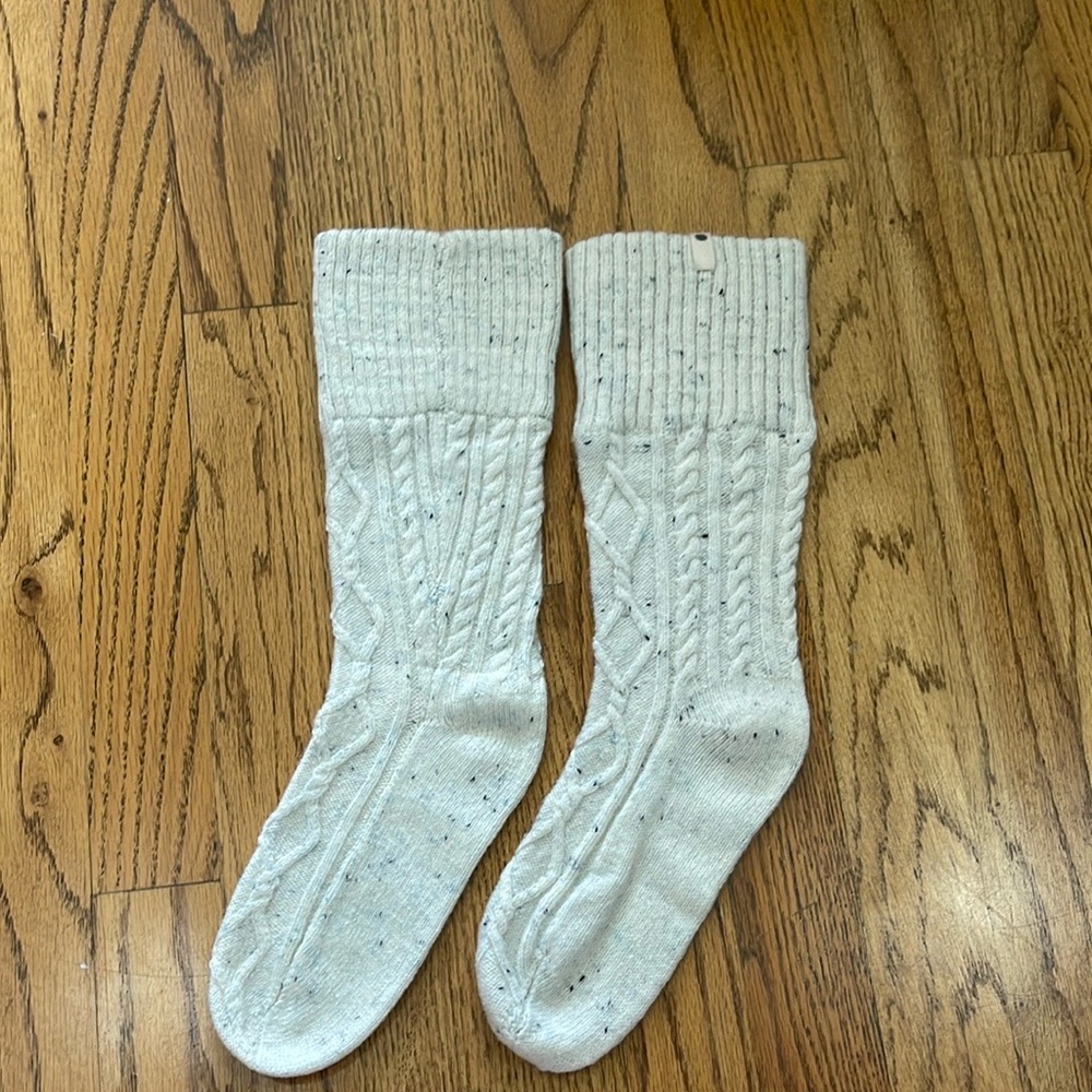 UGG socks EUC